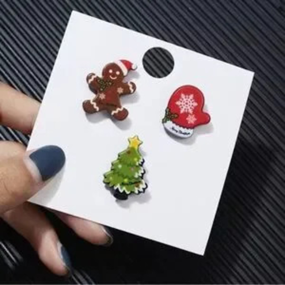 Christmas new year pin brooch set